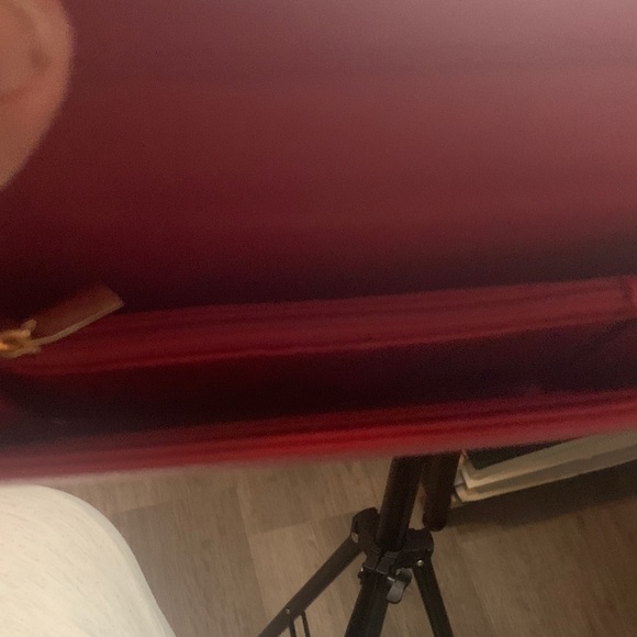 Elegant Red Bow Accent Women's Bag - Picture 2 of 5